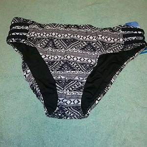 Plus size Aztec print bikini bottoms